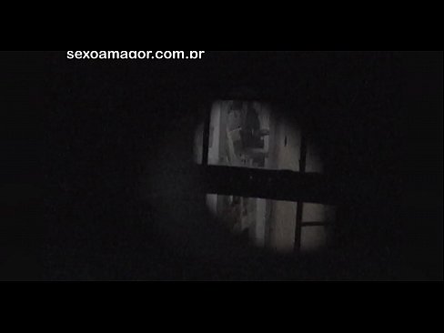 ❤️ Блондинку тайно снимает на видео соседский вуайерист, спрятанный за полыми кирпичами ☑ Порно вк на нашем сайте ❌️❤